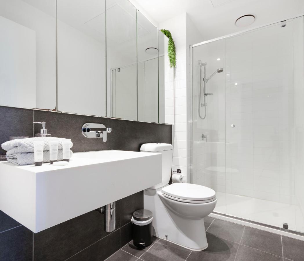 2Br Cbd Pad, City Views, Free Parking, Pool, Gym Melbourne Zewnętrze zdjęcie
